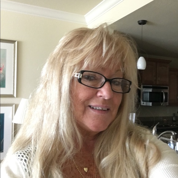 Meet your Posher, Tammy - Picture 1 of 1